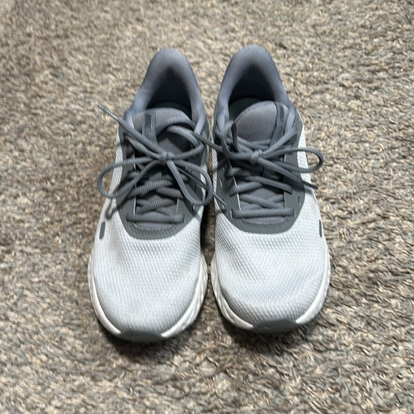 Nike Revolution 5 - Picture 2 of 7